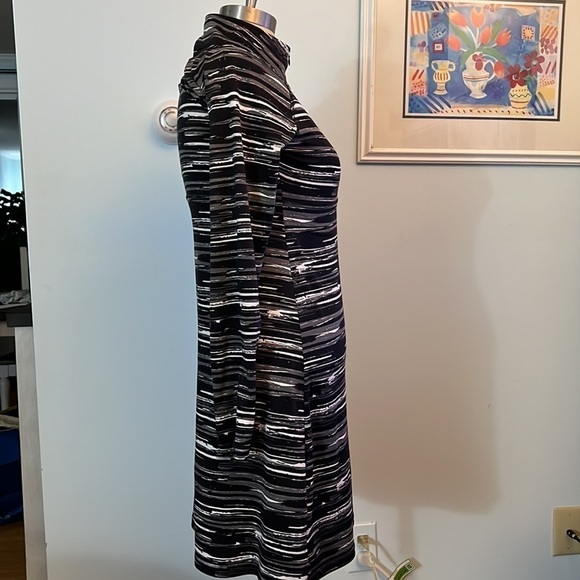 Soybu Athletic Quarter Zip Black and White Dress size Small - Picture 4 of 7